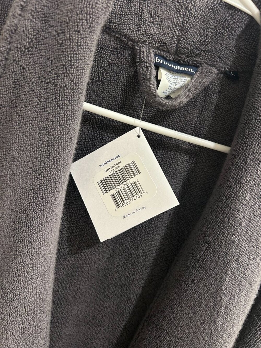 Brooklinen Plush Robe- NWT - Picture 3 of 3